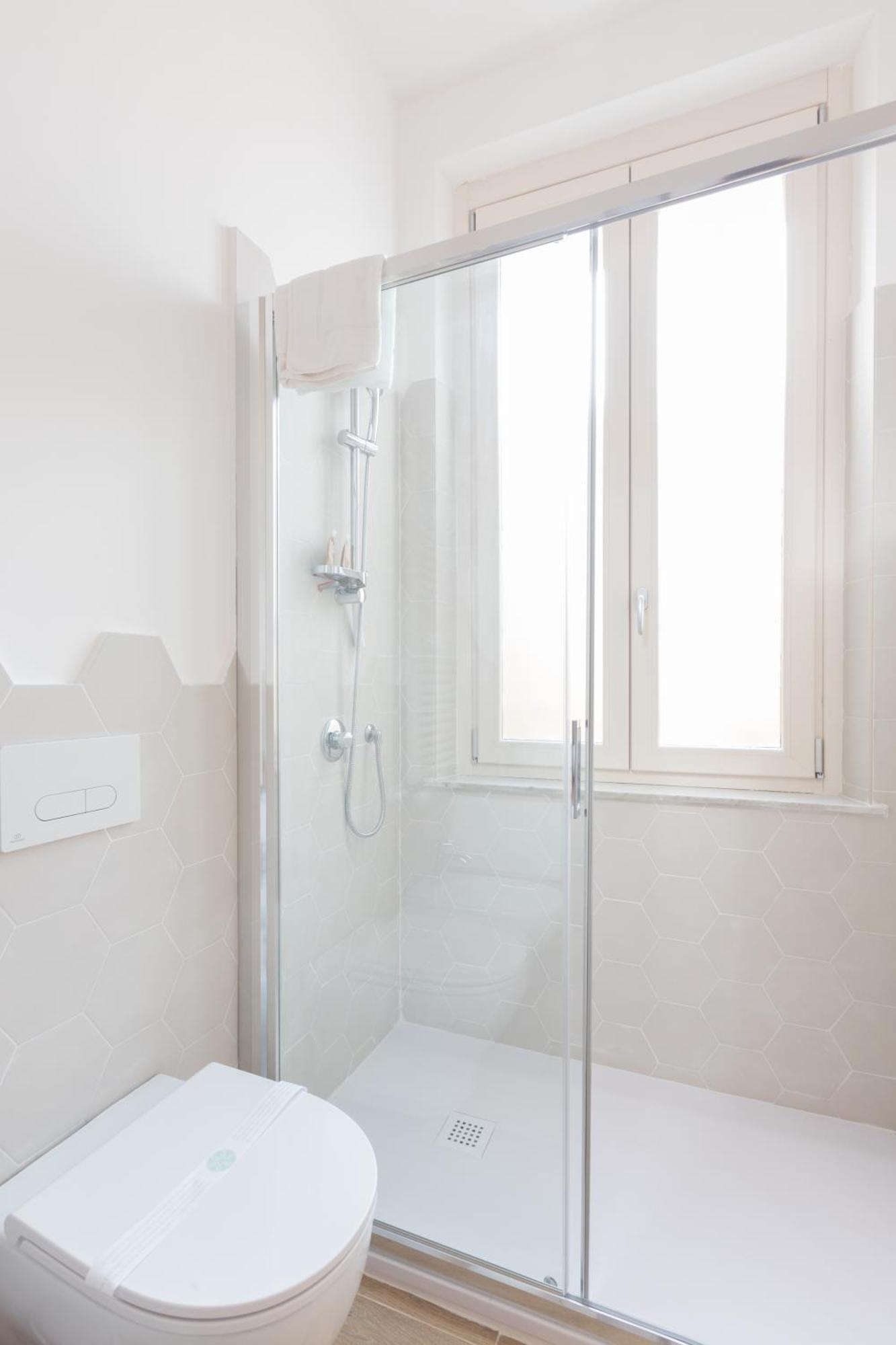 Alba Terrace - Modern Close To Metro Apartamento Roma