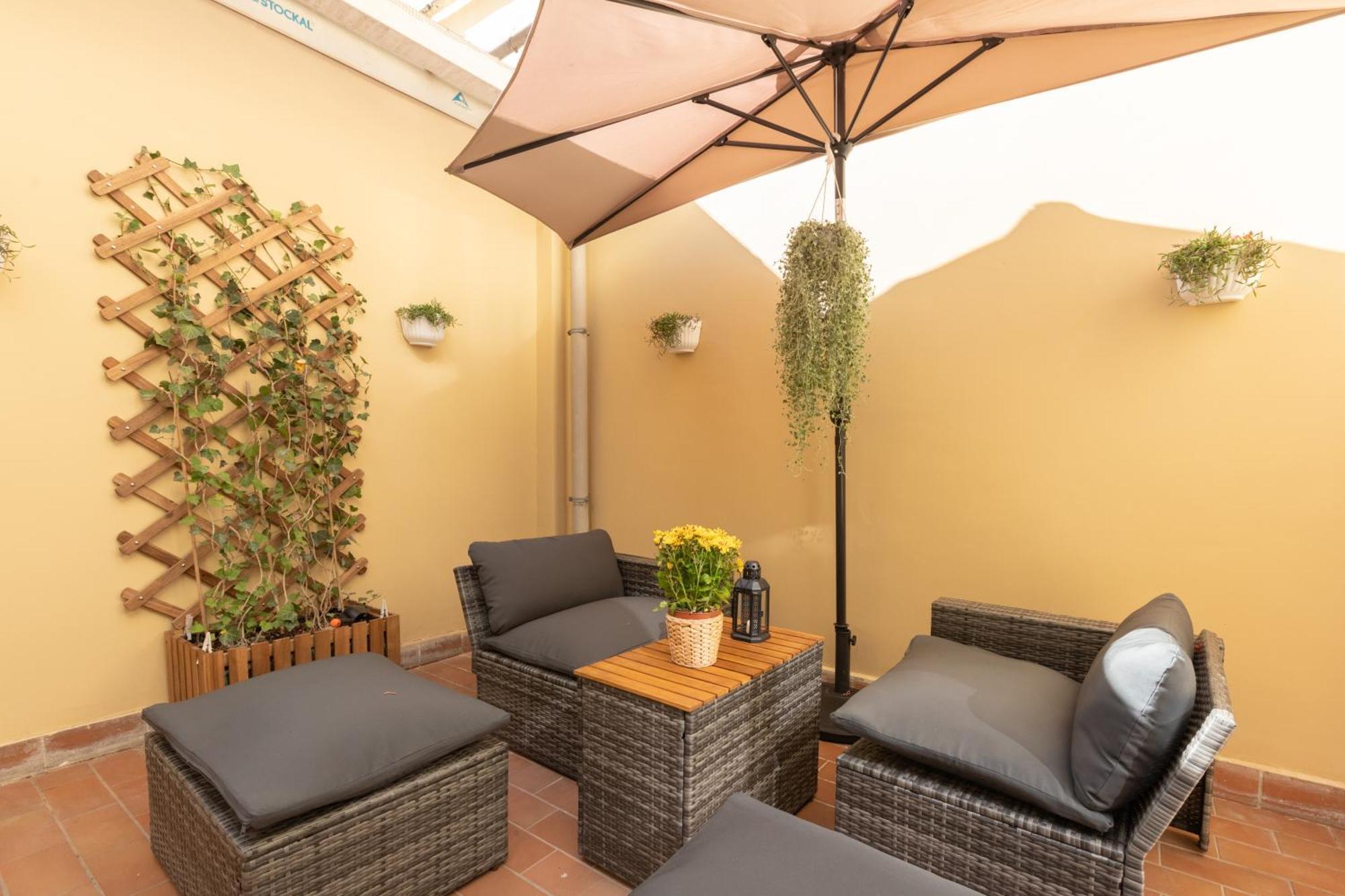 Apartamento Alba Terrace - Modern Close To Metro Roma